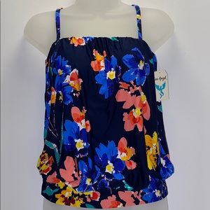 Woman’s loose fitting bathing suit top size small